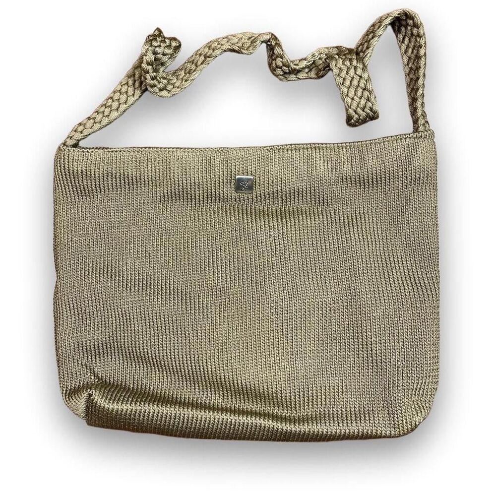 Lina textured knitted shoulder bag